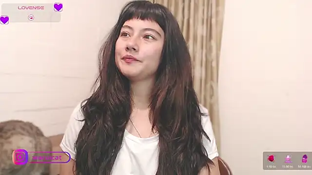 Snapshot of Laury_uri chatting on March 2026 12:17:01 AM Laury uri online show from March 2026 12:17:01 AM