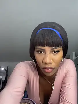 LucianaMorena online show from October 2025 12:03:01 PM