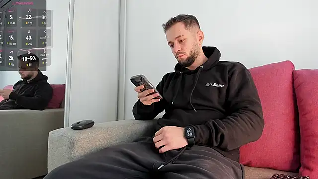 Snapshot of nicholasX1 chatting on September 2025 06:07:01 AM nicholasX1 online show from September 2025 06:07:01 AM