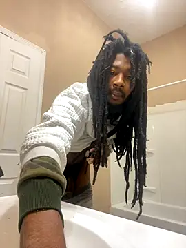 Snapshot of datlongone chatting on November 2025 10:26:01 AM datlongone online show from November 2025 10:26:01 AM