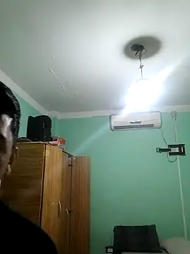 walterdsm online show from September 2025 02:51:02 PM