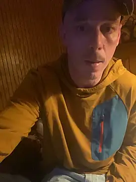 Mac ThunderCock online show from February 2026 04:44:02 AM