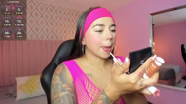 Snapshot of AGATHASMITH5 chatting on February 2026 03:15:01 AM AGATHASMITH5 online show from February 2026 03:15:01 AM