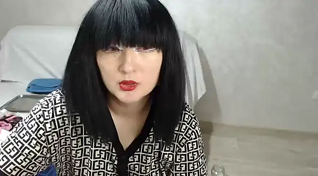 Sweet Yoon online show from December 2024 06:28:02 PM