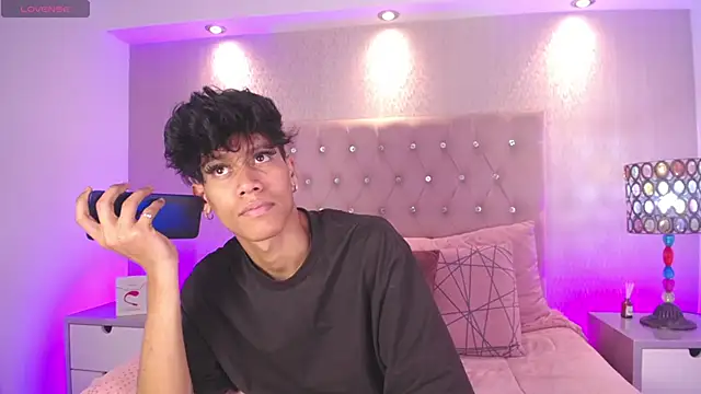 Jonas Rivers online show from April 2026 05:27:01 AM