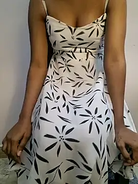 Snapshot of Sexyradha_ chatting on March 2025 04:55:02 PM Sexyradha online show from March 2025 04:55:02 PM