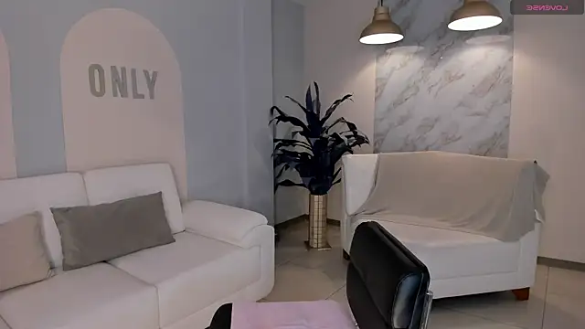 MaddisonCollins online show from March 2025 07:42:02 PM