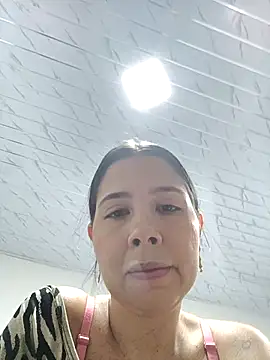 Candy-Body online show from December 2025 12:59:02 AM