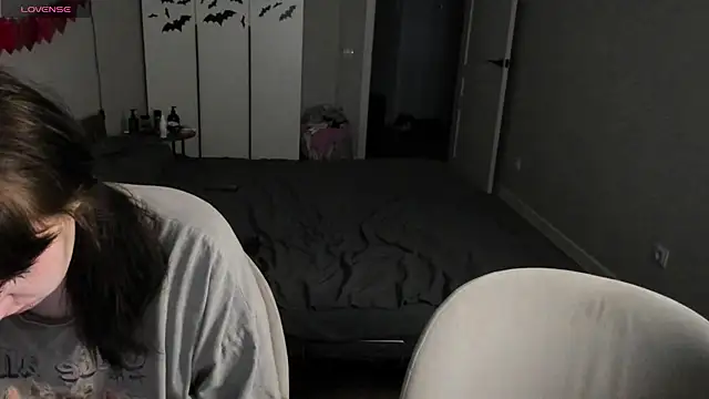 JayMollyy online show from July 2026 04:20:02 PM