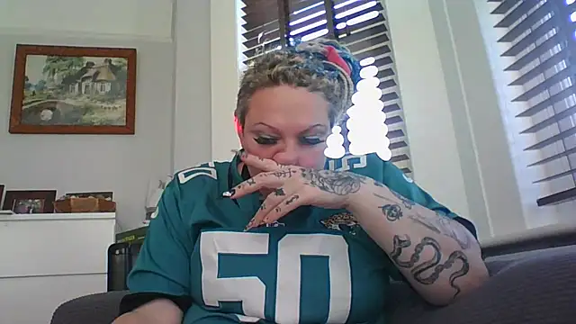 Snapshot of livieblainn chatting on March 2025 03:53:01 PM livieblainn online show from March 2025 03:53:01 PM