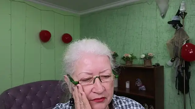 Maya Mayflower online show from March 2025 03:28:02 PM