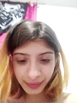 KratosAfroditacs online show from September 2025 03:13:01 PM