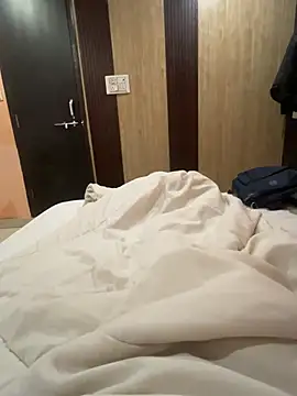 Randomrahulpillu online show from February 2026 02:30:01 AM