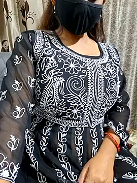 Snapshot of Decant_Ruhi143 chatting on September 2025 05:35:01 PM Decant Ruhi143 online show from September 2025 05:35:01 PM