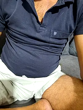 Snapshot of Decant_Ruhi143 chatting on October 2025 03:04:01 AM Decant Ruhi143 online show from October 2025 03:04:01 AM