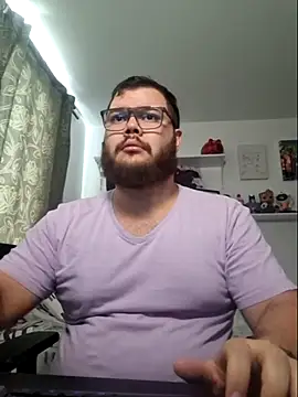 Snapshot of Edmund98 chatting on November 2025 06:29:02 PM Edmund98 online show from November 2025 06:29:02 PM