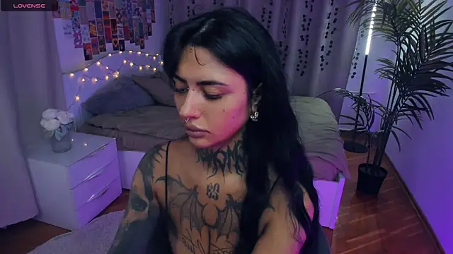 CharimgSabrina online show from December 2025 06:09:01 AM