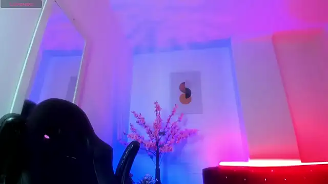 Ayliinn  online show from March 2026 02:02:02 AM