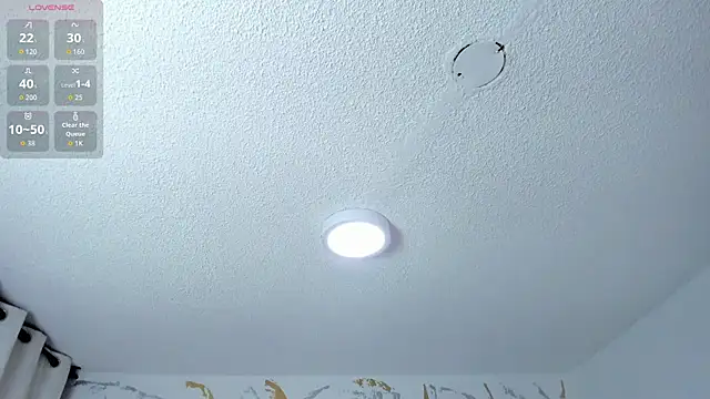 Cristal Velle online show from February 2026 12:35:01 PM