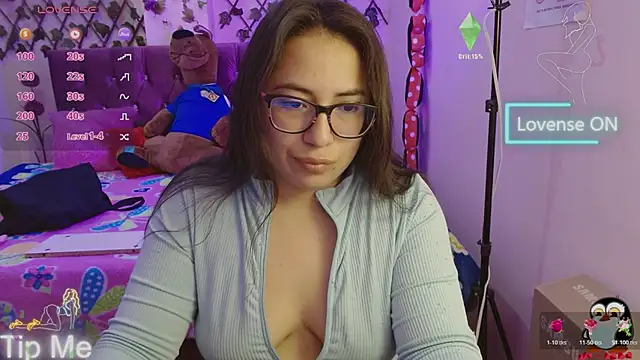 Anny  cute online show from November 2025 08:31:01 PM