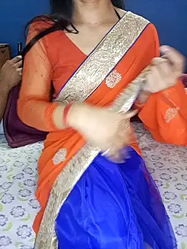 Cute-Zarina online show from November 2025 05:45:02 PM