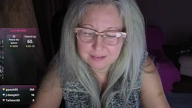 Wane Witch online show from November 2025 06:08:01 PM