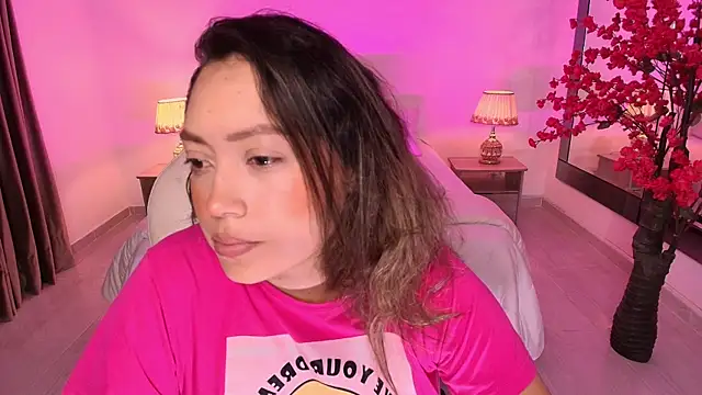 Snapshot of heidy_johns chatting on March 2026 03:23:02 AM heidy johns online show from March 2026 03:23:02 AM