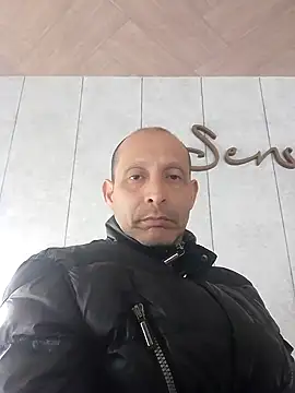 locotronalo online show from September 2025 12:43:02 PM