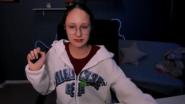 mona cloud online show from March 2025 12:34:01 PM