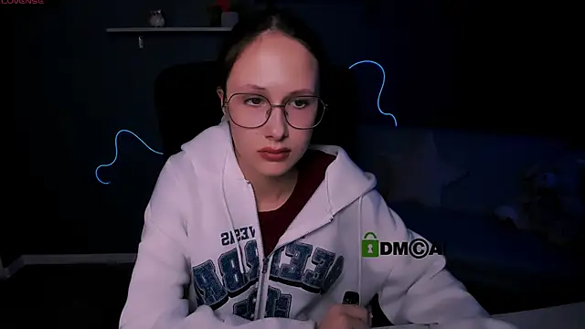 mona cloud online show from March 2025 03:39:01 PM