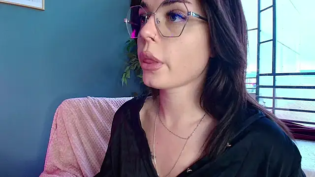 Perfect Moans online show from June 2026 04:05:01 AM