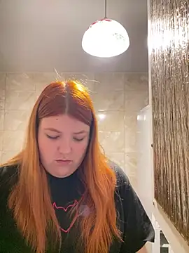 Snapshot of Dreamy_Desire chatting on March 2025 04:22:01 PM Dreamy Desire online show from March 2025 04:22:01 PM