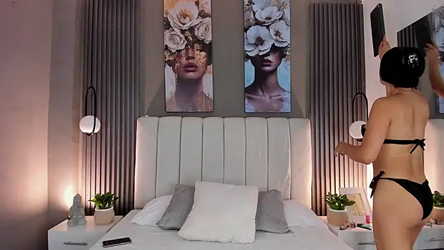 Snapshot of GiannaColling1 chatting on November 2025 09:36:02 PM GiannaColling1 online show from November 2025 09:36:02 PM