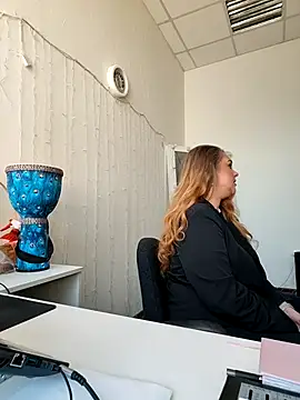 Juicy PeachLux online show from March 2026 07:14:02 AM