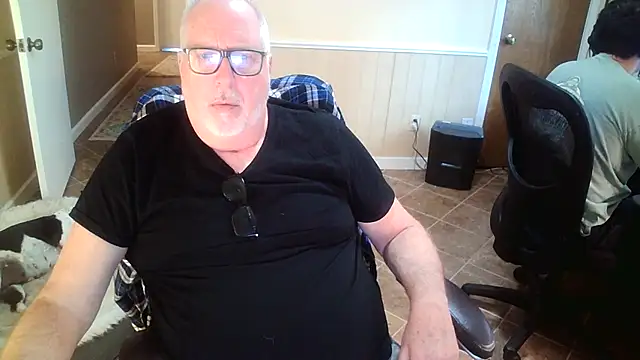 superbearboss online show from November 2025 03:56:01 PM