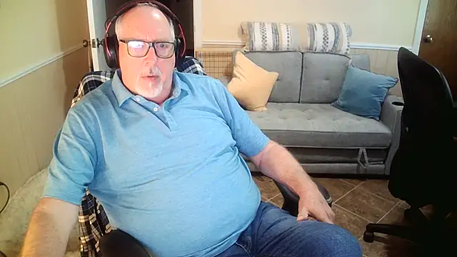 superbearboss online show from April 2026 06:25:02 PM