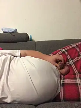 Snapshot of Derbaer1990 chatting on September 2025 07:06:02 PM Derbaer1990 online show from September 2025 07:06:02 PM