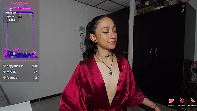 Snapshot of 22Amatista chatting on March 2025 05:59:02 AM 22Amatista online show from March 2025 05:59:02 AM