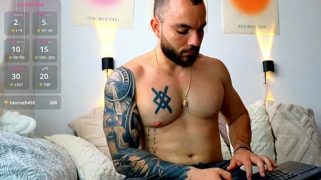 Isaac Carter online show from March 2025 01:48:01 PM