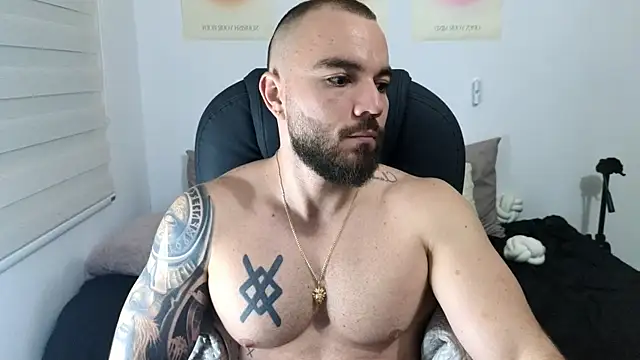 Isaac Carter online show from November 2025 11:09:02 AM