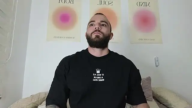 Isaac Carter online show from January 2026 12:04:01 AM