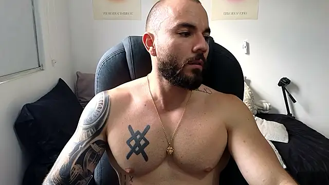 Isaac Carter online show from March 2026 09:48:02 PM