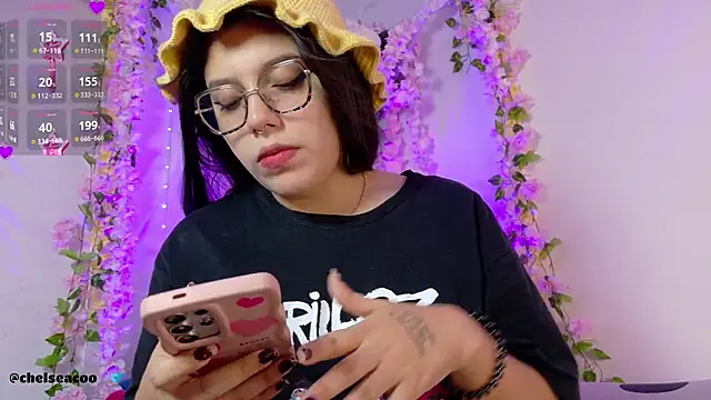 Snapshot of chelsea__coo chatting on September 2025 11:31:02 PM chelsea  coo online show from September 2025 11:31:02 PM