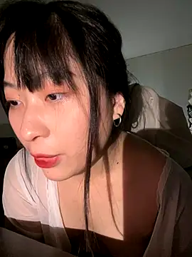 Snapshot of 214Jun chatting on September 2025 04:01:01 PM 214Jun online show from September 2025 04:01:01 PM