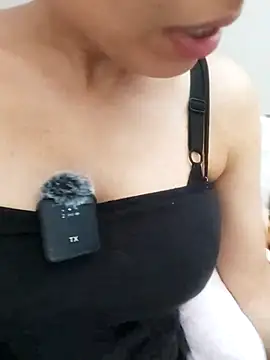 saraaxx1 online show from August 2026 11:34:01 AM