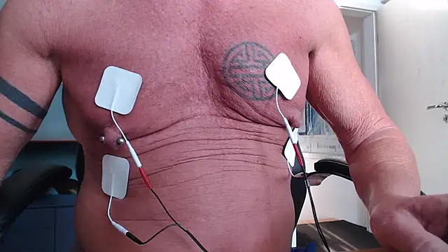 Snapshot of munichrubber chatting on January 2025 08:24:01 AM munichrubber online show from January 2025 08:24:01 AM