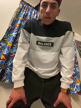 Feendy17 online show from April 2026 10:13:02 AM