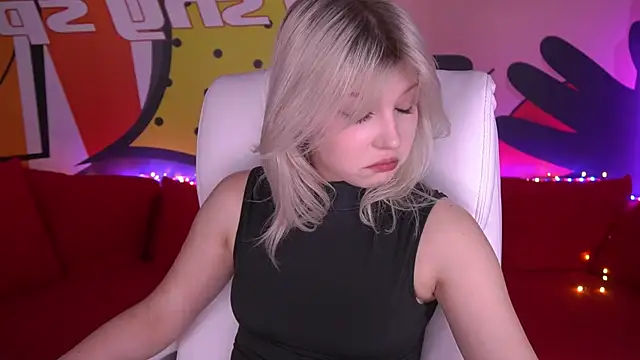 Snapshot of SelenaIris chatting on March 2025 05:07:02 PM SelenaIris online show from March 2025 05:07:02 PM