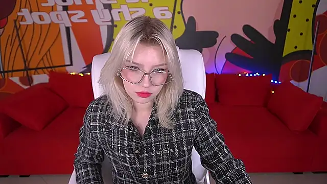 Snapshot of SelenaIris chatting on March 2025 02:01:01 PM SelenaIris online show from March 2025 02:01:01 PM