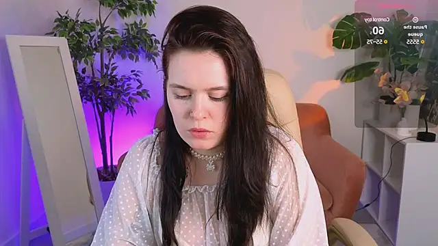 Snapshot of _LunaMirana_ chatting on March 2025 06:53:01 PM LunaMirana online show from March 2025 06:53:01 PM